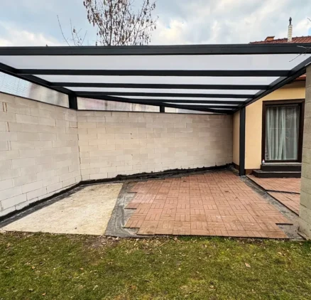 Alumínium terasztető építése Miskolcon