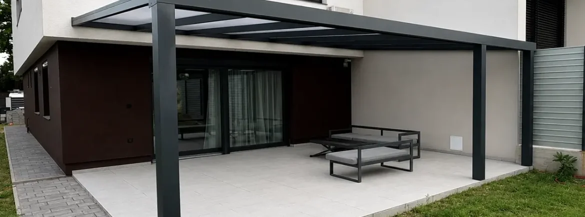 Alumínium pergola építése elhúzható tetővel